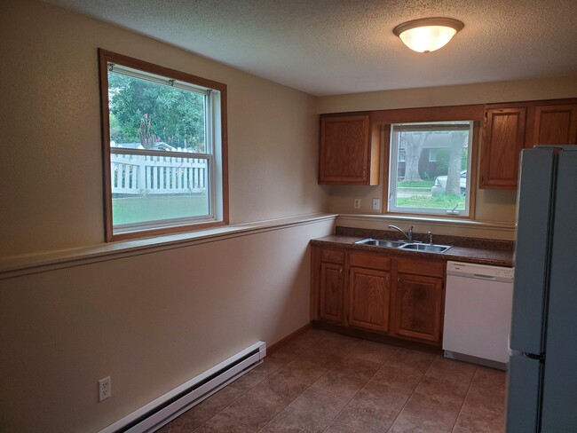 Photo - 742 Central Plains Ct
