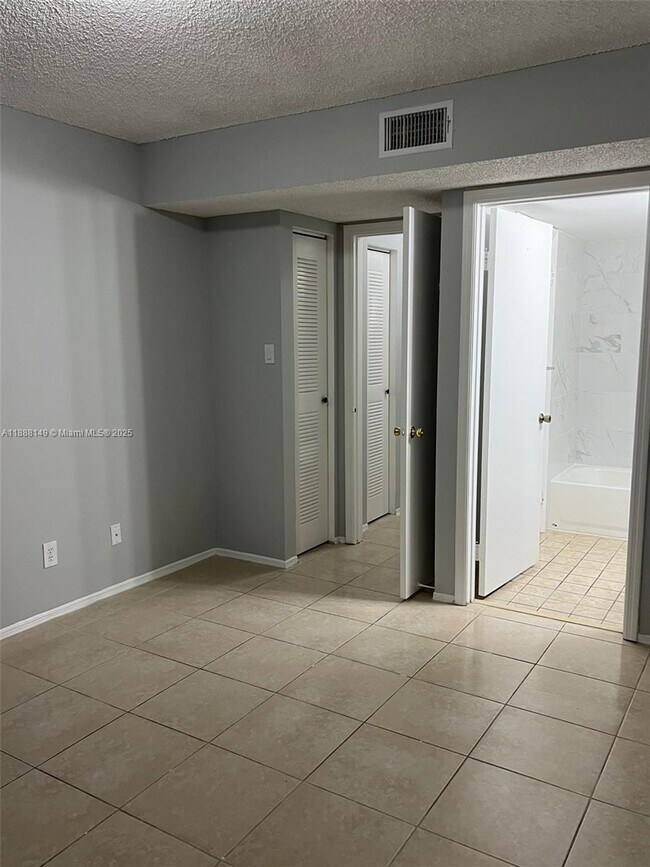 Photo - 10521 SW 158th Ct Unit 102