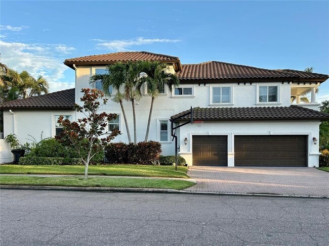 Photo - 1089 Cordova Blvd NE