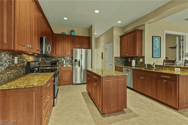 Photo - 3131 Orangetree Bend