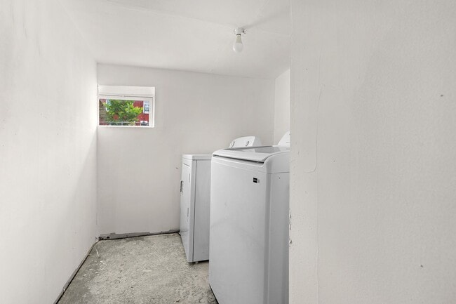 Photo - 3003 W Garrison Ave