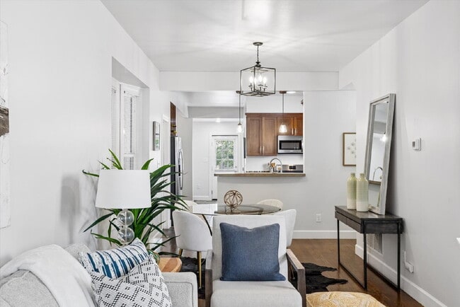 Photo - 3BR/2BA Wonderfully Updated Single Family Home---JUST GORGEOUS! GAS, ELECTRIC, WATER, SEWER and ...