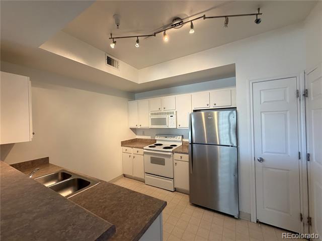Photo - 12918 Ironstone Way Unit 203