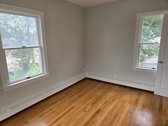 Photo - 155R Nahant Rd Unidad 2