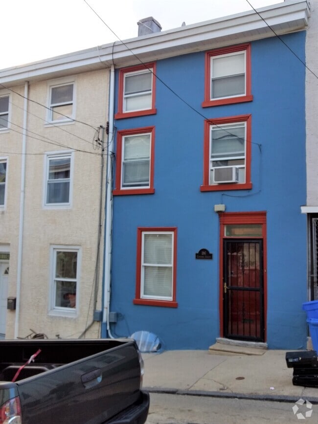 Building Photo - 186 Conarroe St Rental