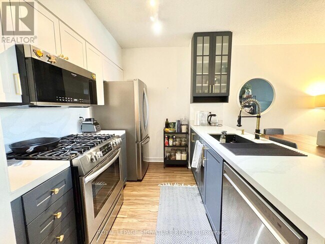 Photo - 10 Navy Wharf Ct Unit 1708