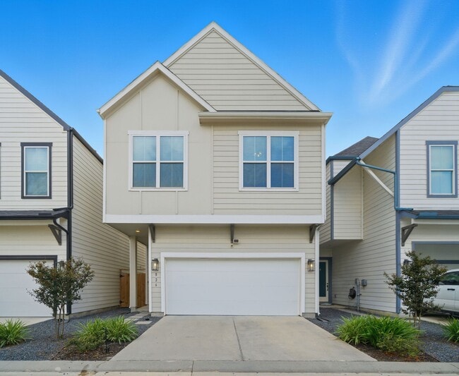 Photo - 826 Berry Sage Ln