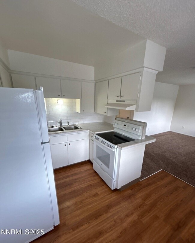 Photo - 901 Virbel Ln Unit 5