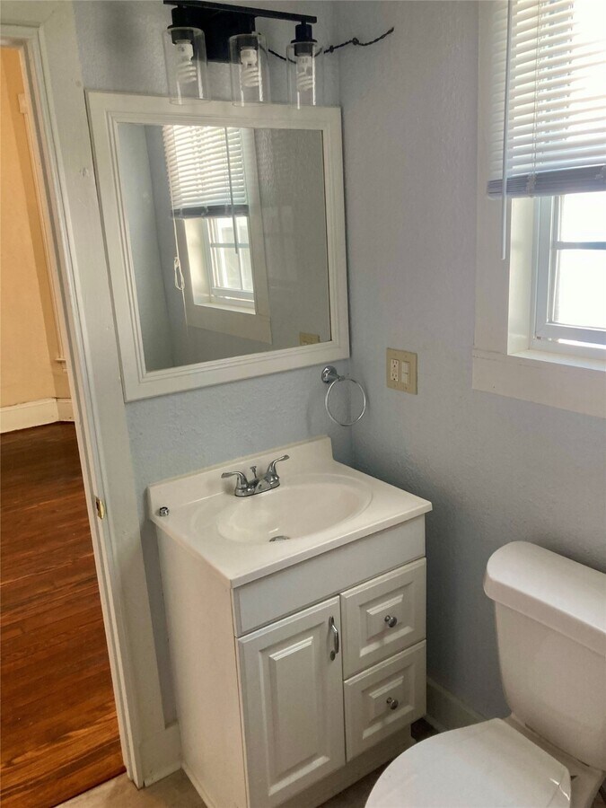 Photo - 3523 Avenue L