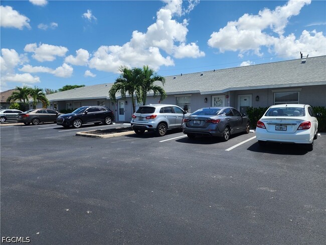 Photo - 4513 SW 8th Ct Unit 106