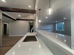 555 Foundry St Unit B
