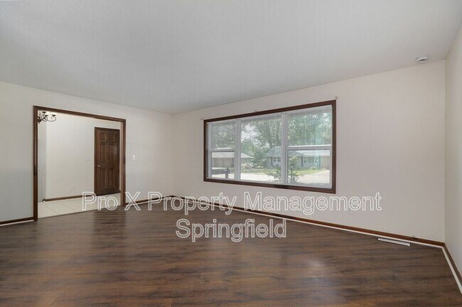 Photo - 3332 S Southlyn Pl