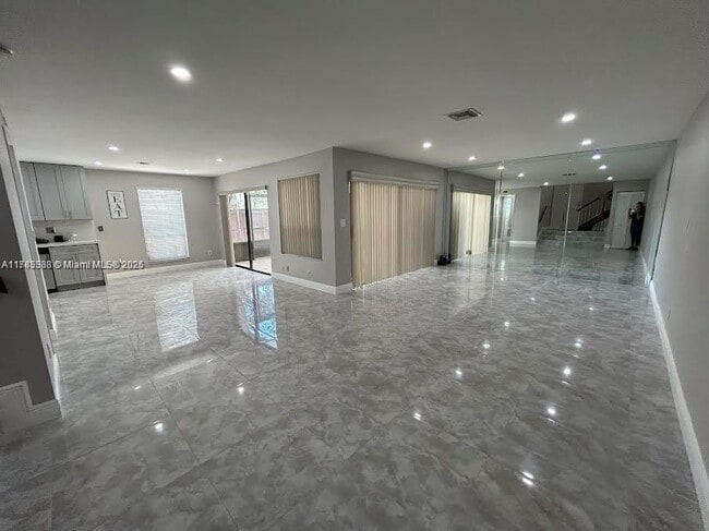 Photo - 2101 Bayberry Dr
