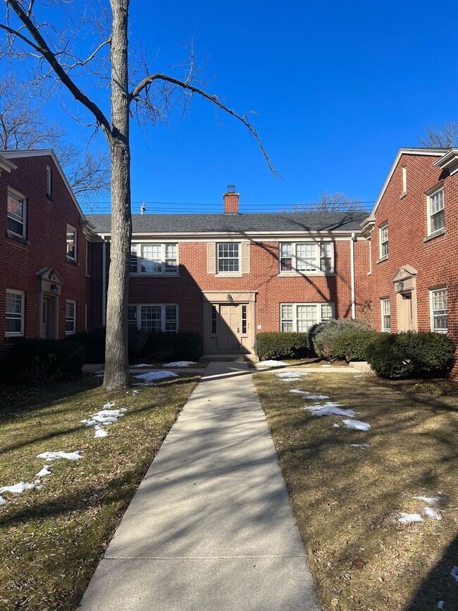 Building Photo - 512-524- E Henry Clay St Rental