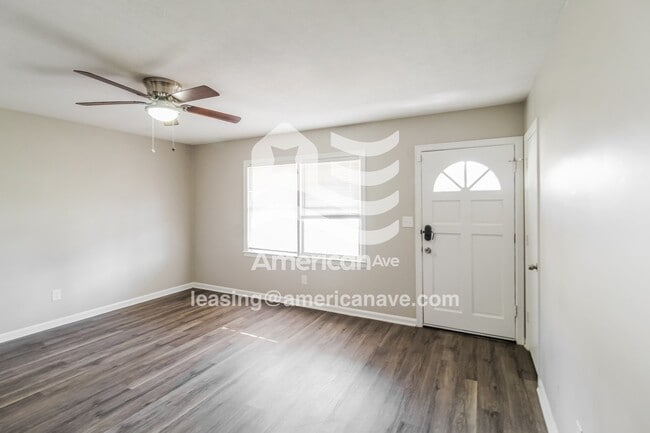 Photo - 439 Olsen Ave