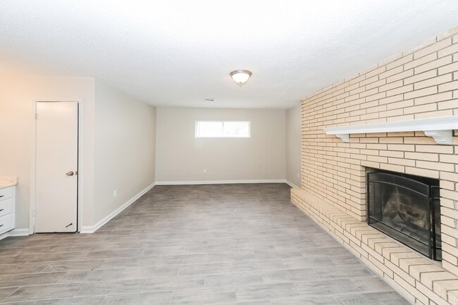 Photo - 3045 Beauchamp Dr