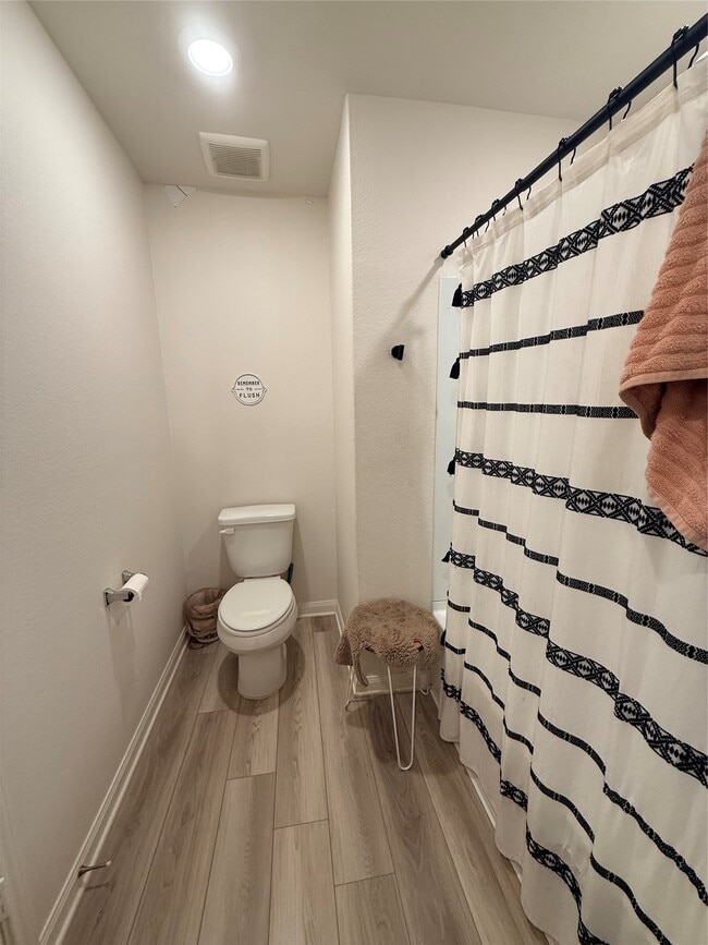 Photo - 8103 Vacek Meadows Loop