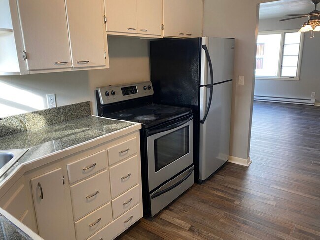 Photo - A must see!!! This spacious and newely upd...