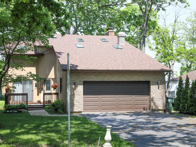 Photo - 26340 N Walnut Ave House