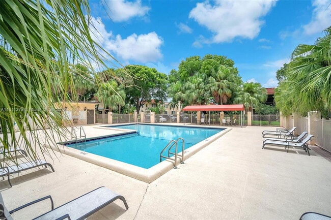 Photo - 16401 Blatt Blvd Unit 201
