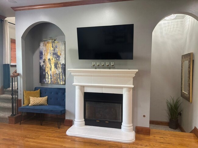 1008 Pavillion St
