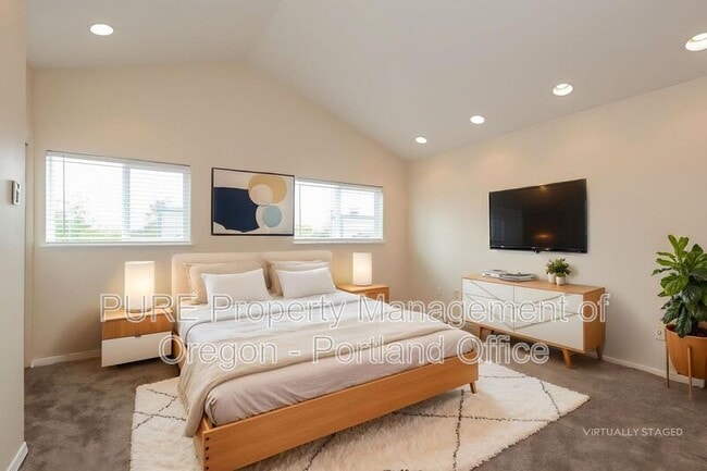 Photo - 6038 S Hood Ave