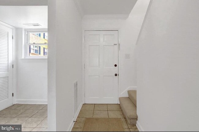 Photo - 5934 Mayflower Ct
