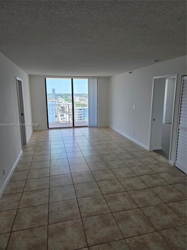 Photo - 290 174th St Unit 1207
