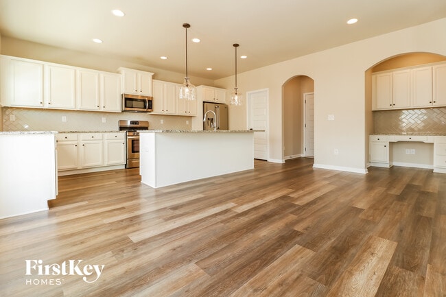 Photo - 225 Villa Grande Dr