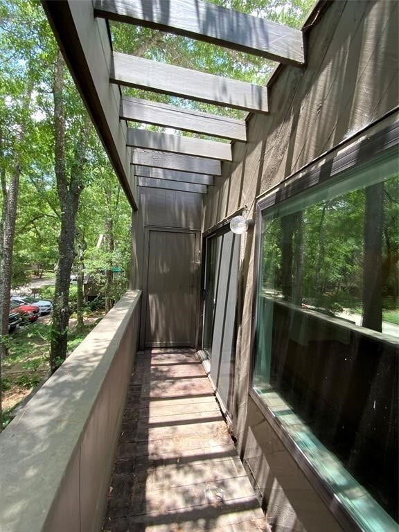 Photo - 233 Litchfield Ln