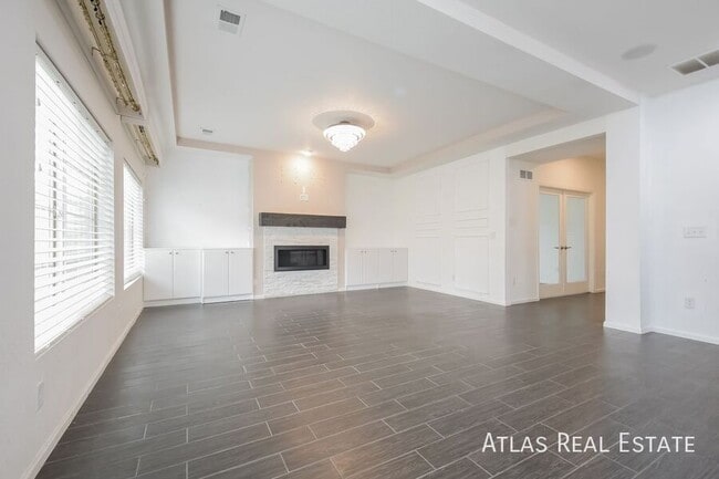 Photo - 5560 N Cathay Ct