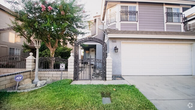 Building Photo - 16382 Applegate Dr Rental