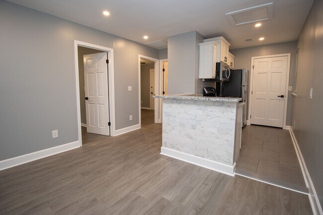 Photo - Downtown Columbia Renovated 2BR/1BA | Modern Finishes, Prime Location Near Five Points