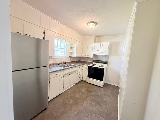 Photo - 3223 N 15 1/2 St