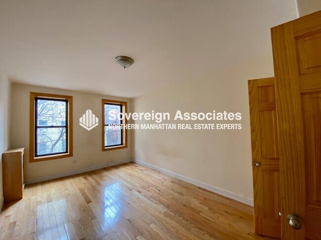 Photo - 609 W 196th St Unit 3C