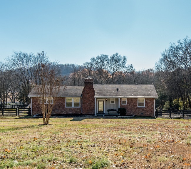 Building Photo - 6398 Temple Rd Rental