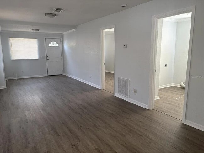 Photo - 2203 Cochran St