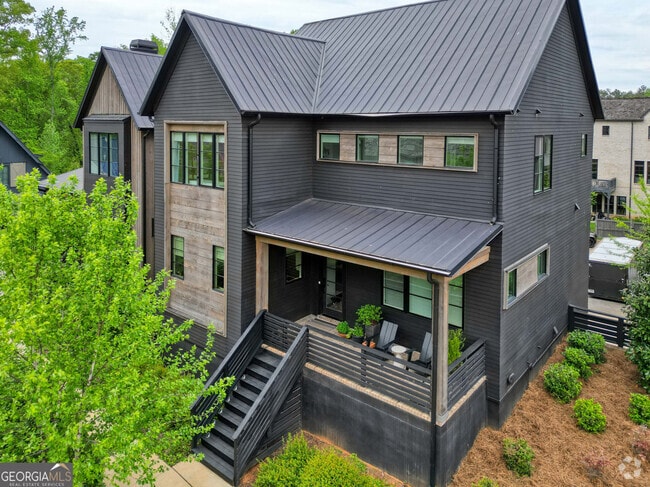 Building Photo - 300 Mado Ln Rental