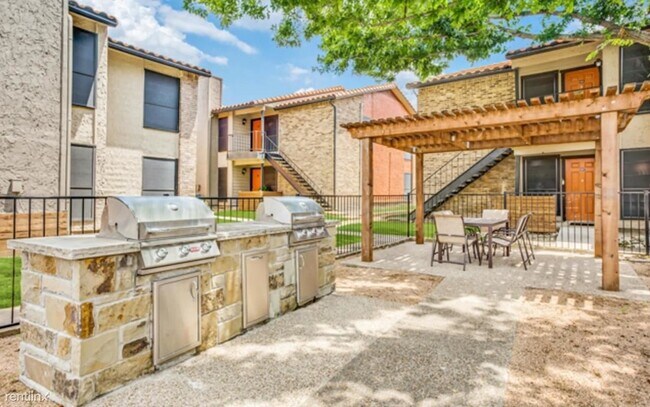 Photo - 1 br, 1 bath Condo - 5513 Crosscreek Ln Fl...