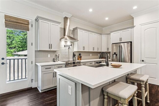 Photo - 12099 Jones Rd