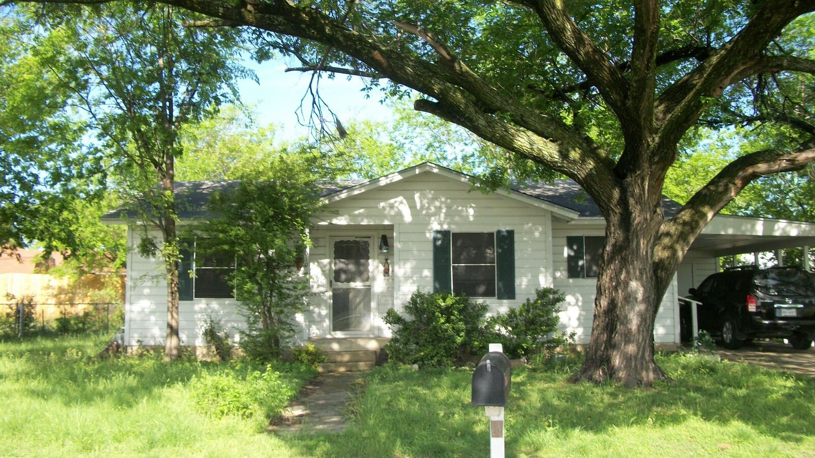 Photo - 1010 Georgetown Rd