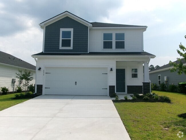 Building Photo - New pond view 5 bedroom, 3 bath home in Cl...