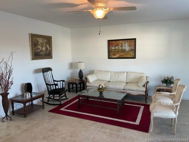 Photo - 2929 SE Ocean Blvd Unidad 108-10 Rental