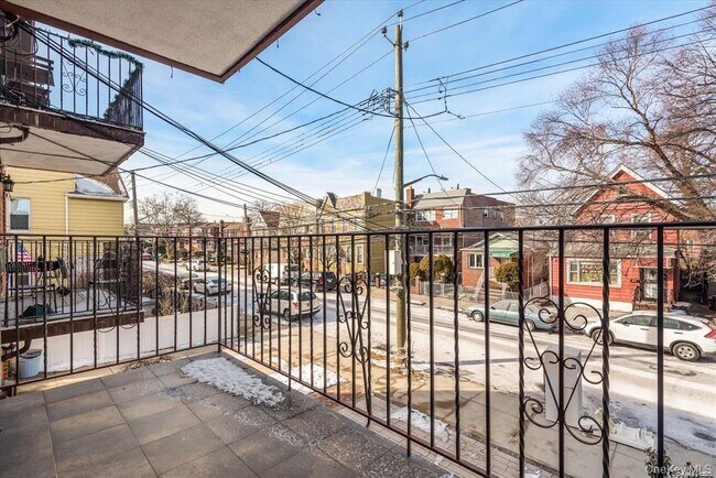 70-12 Caldwell Ave Unit 2