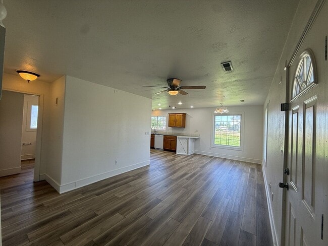 Photo - 2220 McKinney Ln