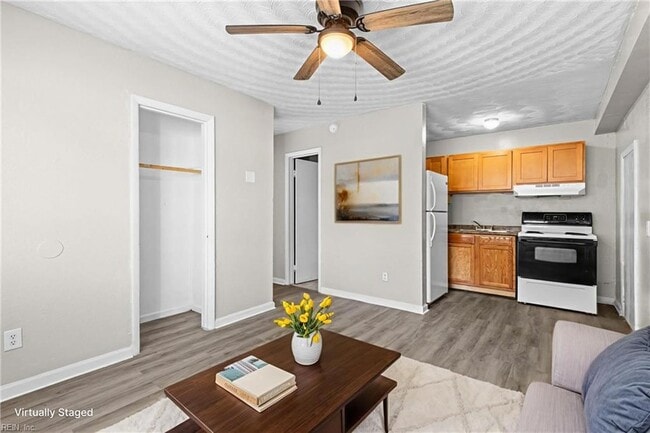 Photo - 200 Pullman Ave Unit 2