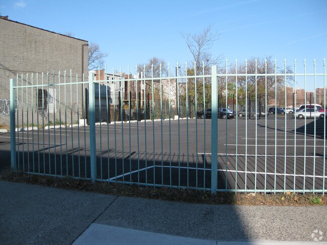 Photo - Plaza Residences