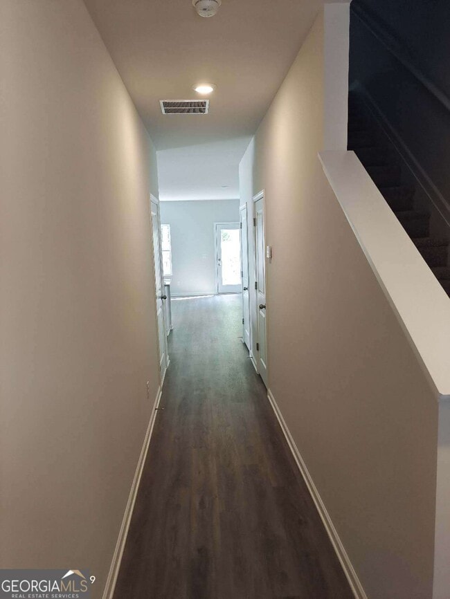 Photo - 158 Vlg Grn Dr NW