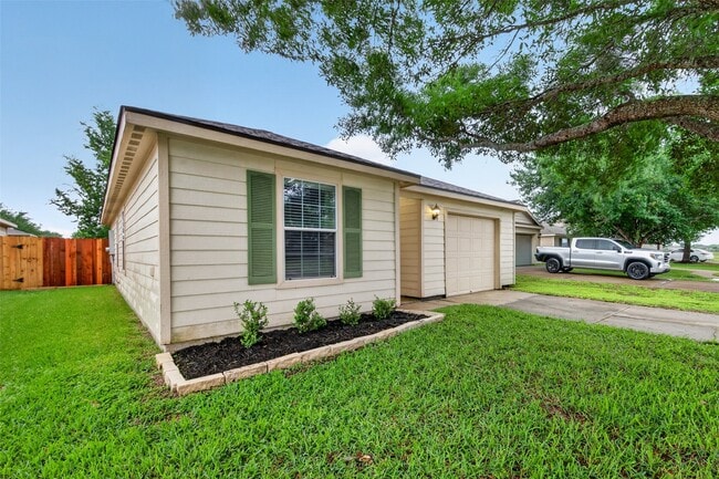 Photo - 4611 Snowdrop Ct