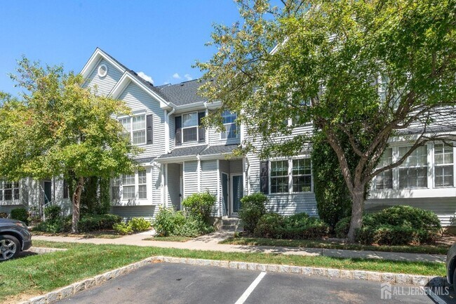 Photo - 1209 Blossom Cir